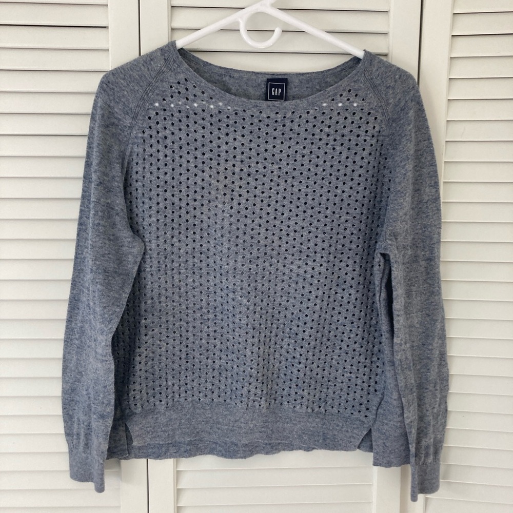 Womens GAP Blue Gray Lace Knit Long Sleeve Split Hem Crewneck Sweater Size Small